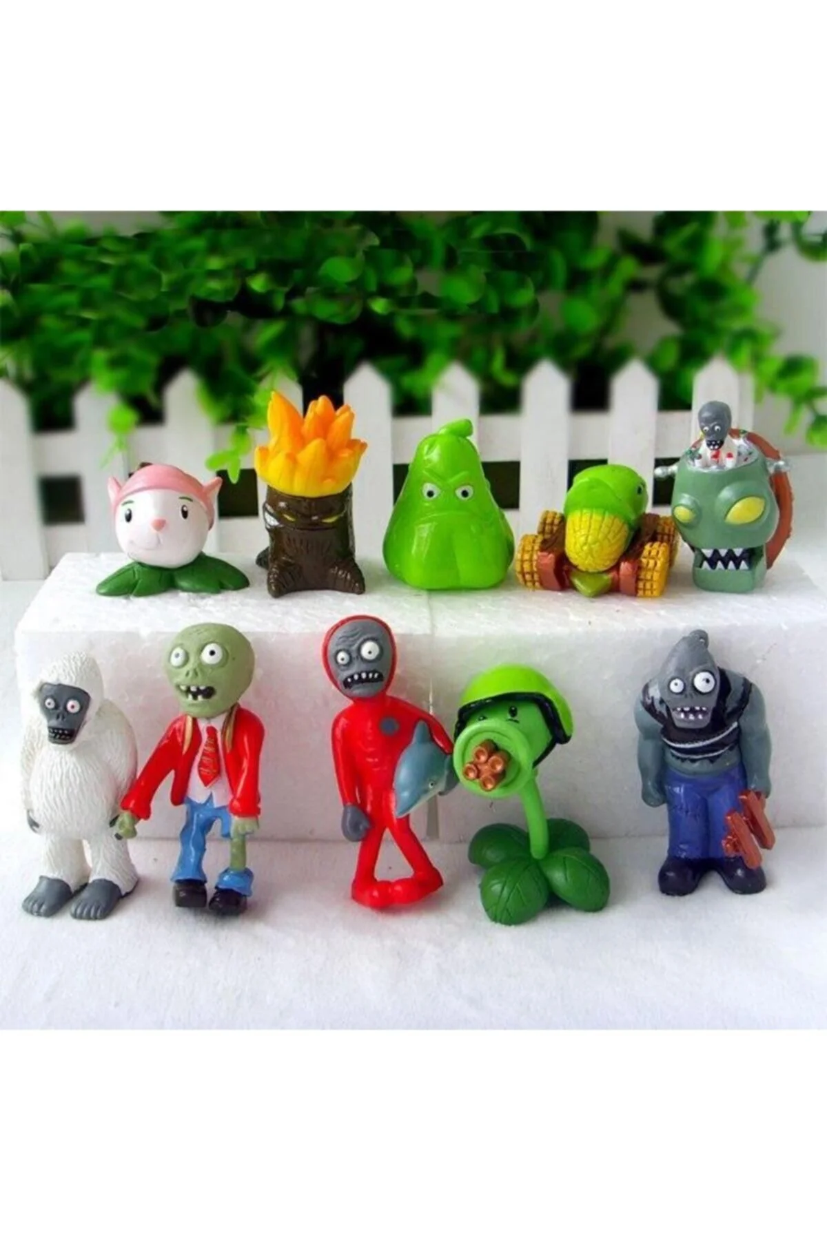 فیگور ست PLANTS AND ZOMBIES + 10 PIECES 3 7CM از ترکیه Schulzz