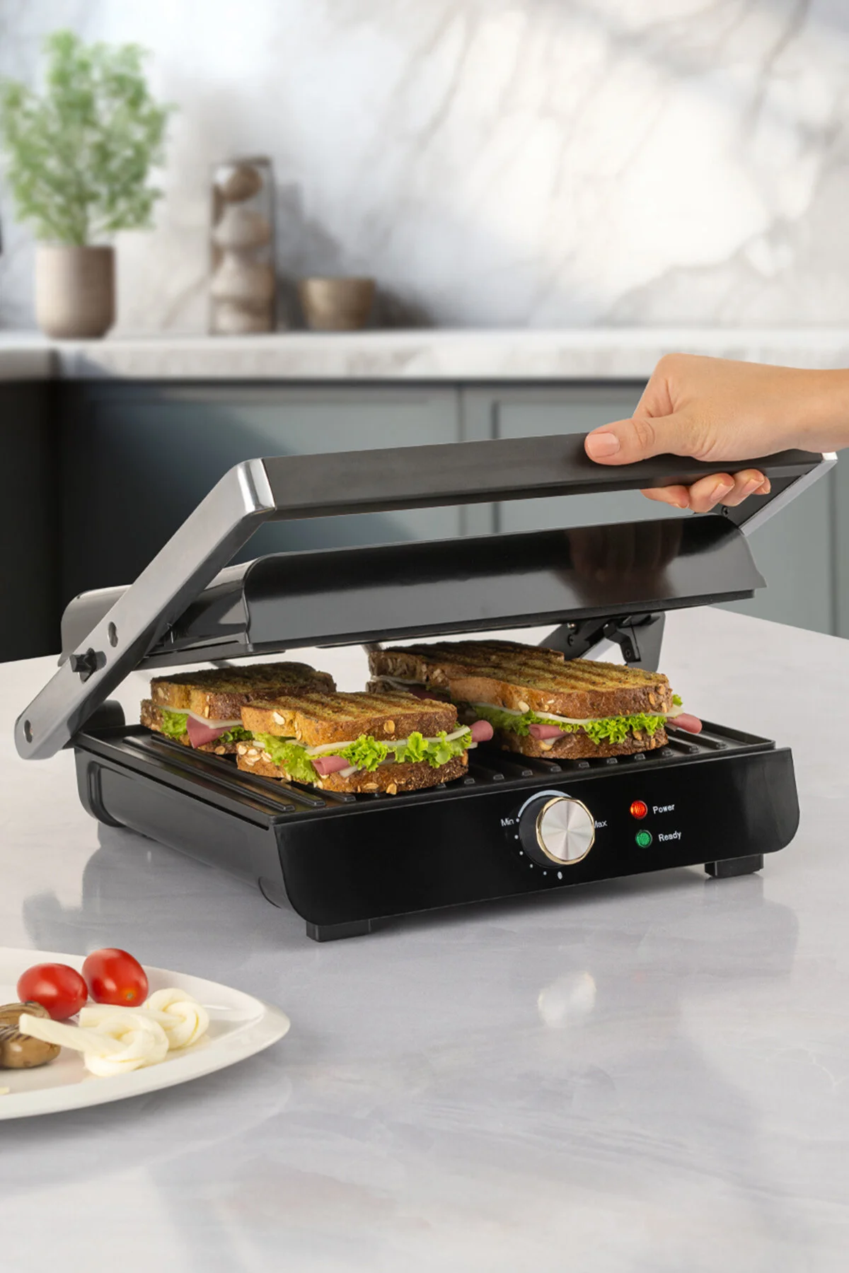 چای ساز سبز Grilliant 1356H Inox Body Plate Toast و Grill Machine  HOMEND