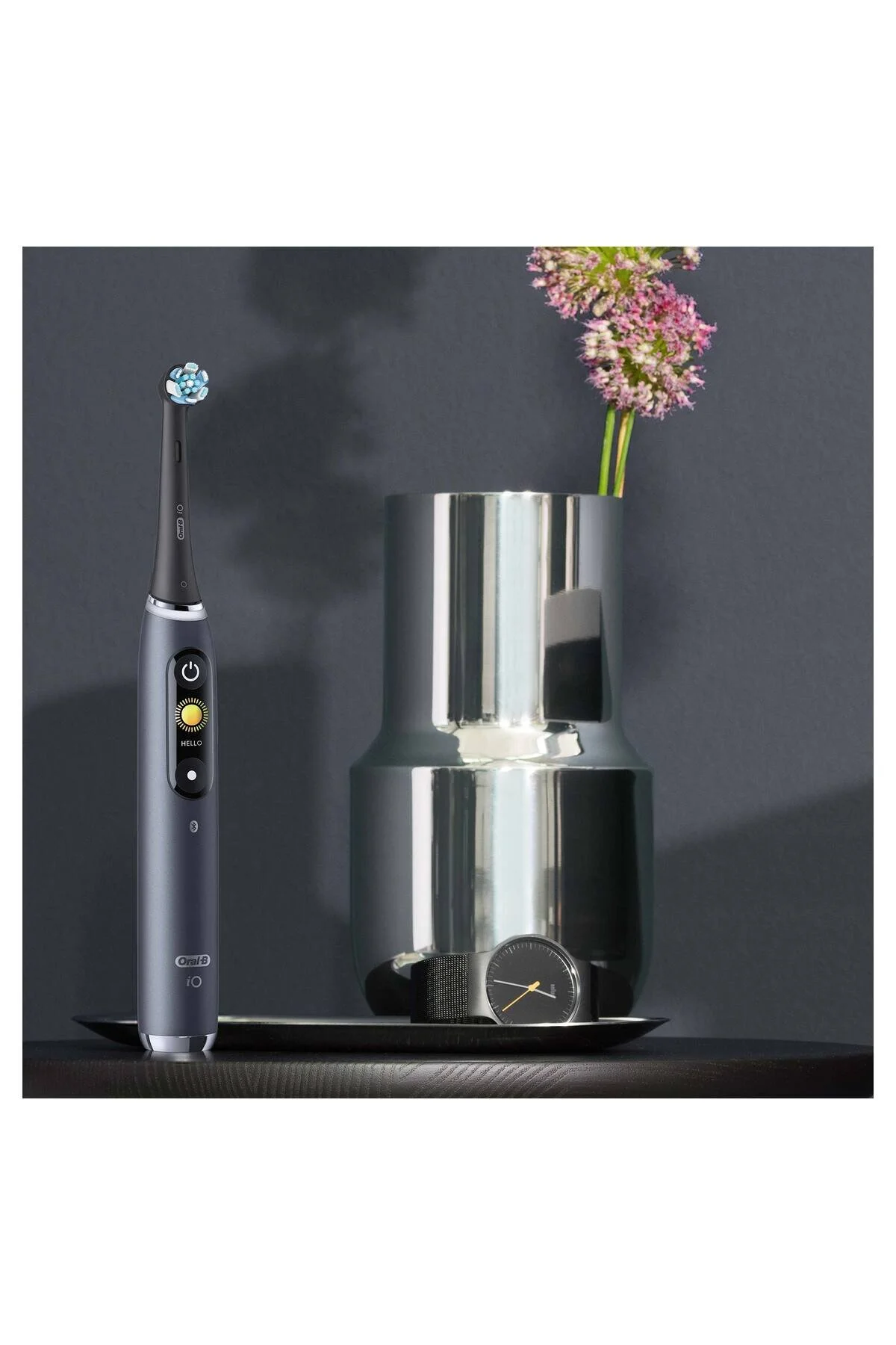 مسواک شارژی سیاه برقی Io 9 شارژ  Oral-B