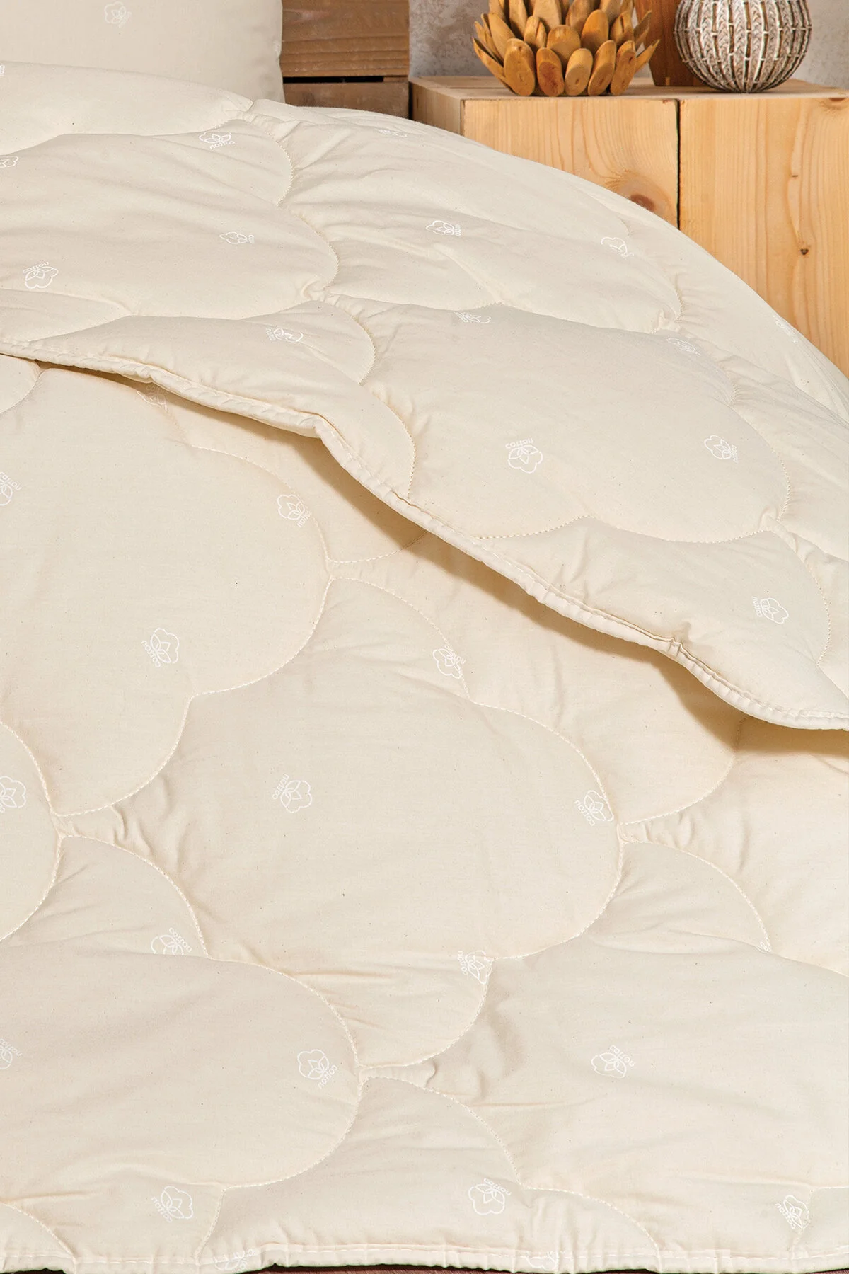 لحاف دو نفره سفید روتختی پنبه دوتایی سوفی فیسلر  Puffy