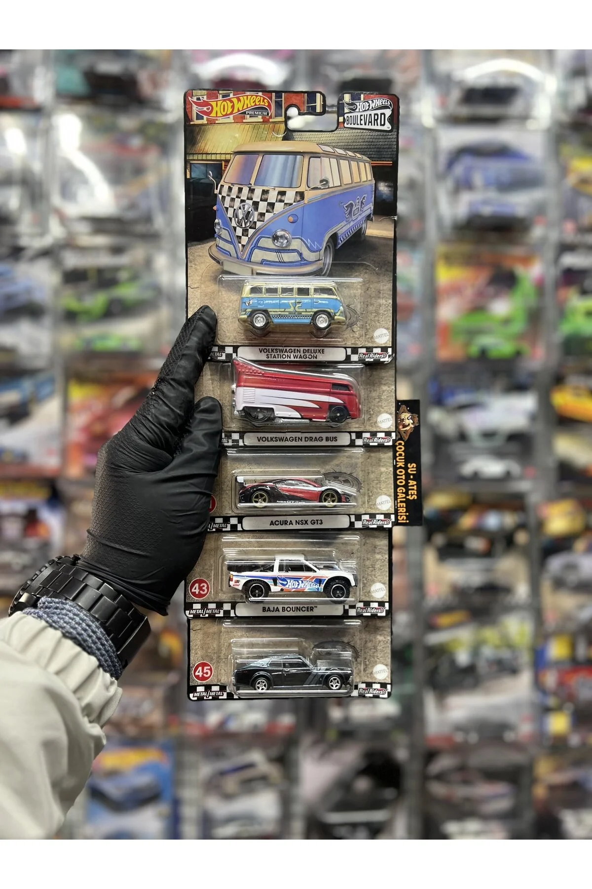 ماشین اسباب بازی بلوار پریمیوم 1.64 41 45 SERIS هات ویلز HOT WHEELS