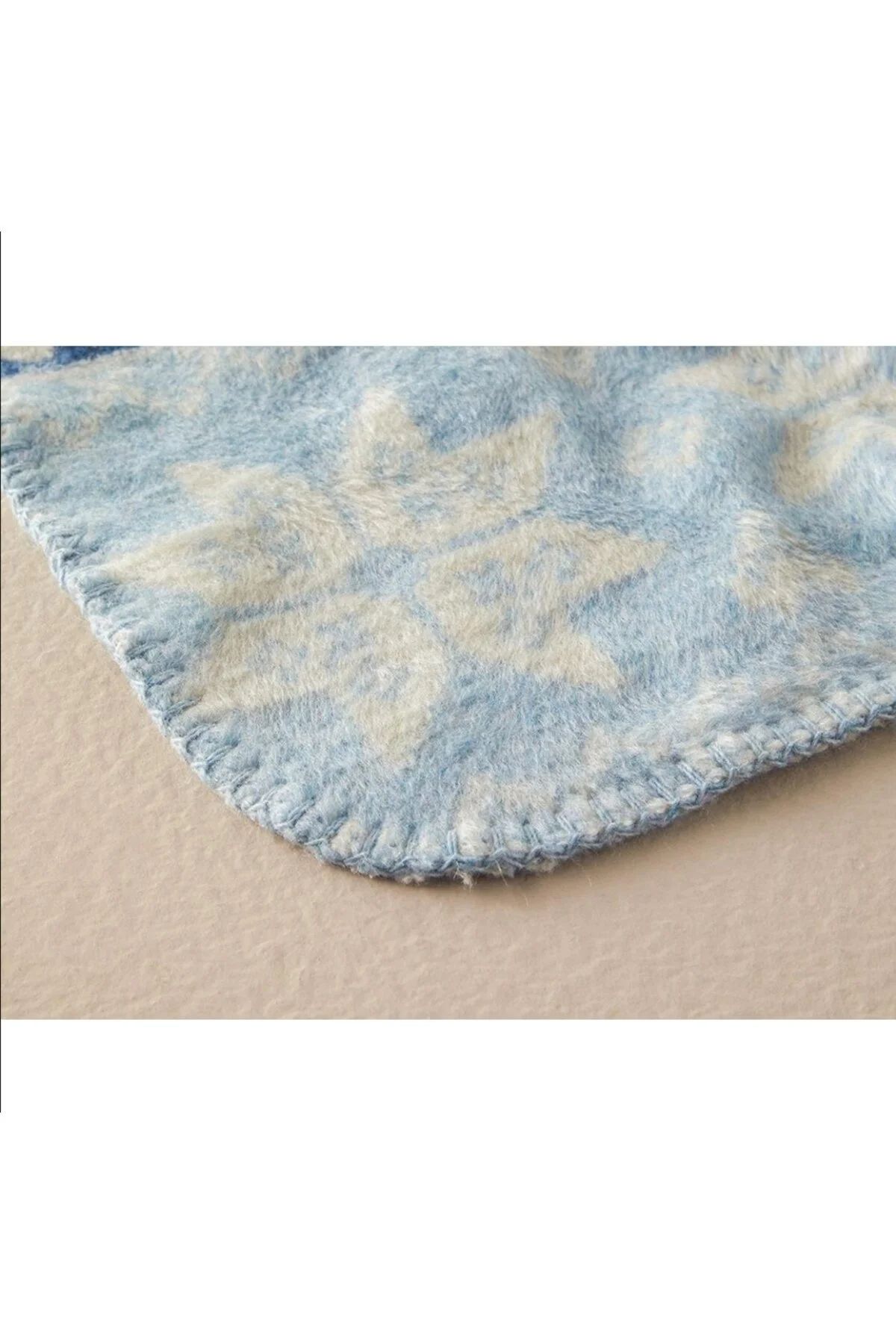 پتوی یک نفره پتو تلویزیون آکریلیک جهان شاد 130X170 سانتی متر آبی English Home