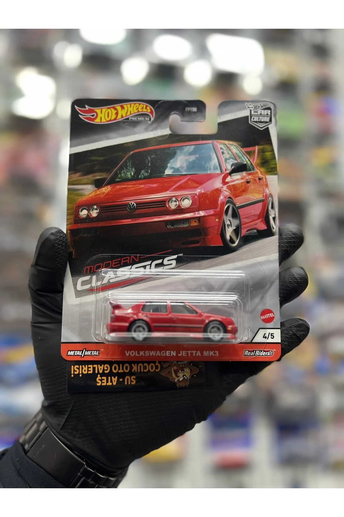 ماشین اسباب بازی فولکس واگن جتا MK3 1.64 پریمیوم کمیاب از ترکیه HOT WHEELS