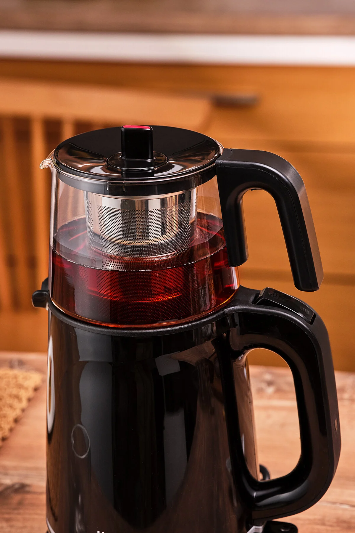 چای ساز سیاه دستگاه Royaltea 1744H  HOMEND