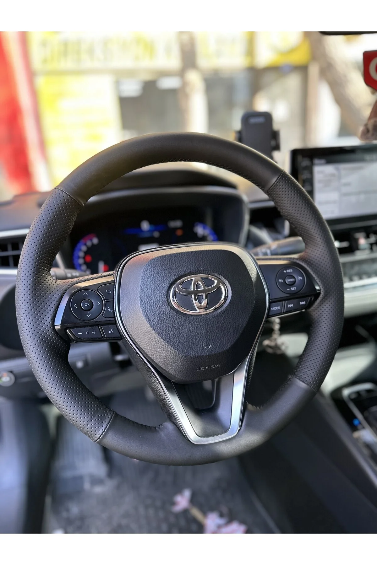 محصولات فرمان خودرو مشکی TOYOTA COROLLA 2019 2024 A+ کیفیت SOFT POINT BENTLEY imza direksiyon kılıfı