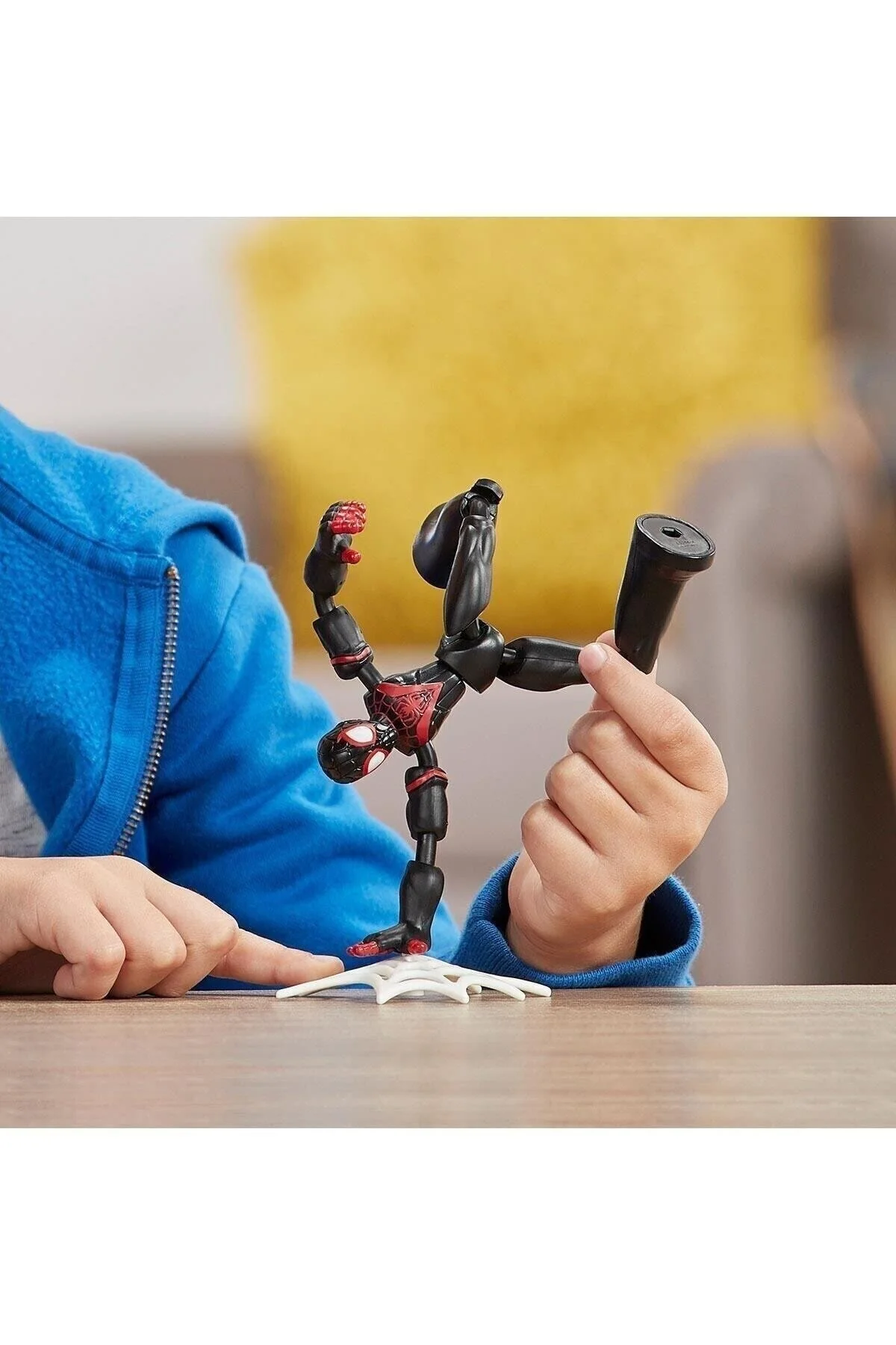 اسباب بازی های فیگور دیگر چند رنگ مردانه و زنانه E7687 Spider Man Bend Flex Miles Morales شکل Hasbro