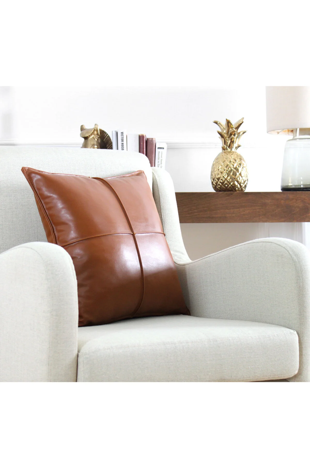 کوسن و کاور بالش چرمی DOBSETT تابا اورجینال Lorence Home