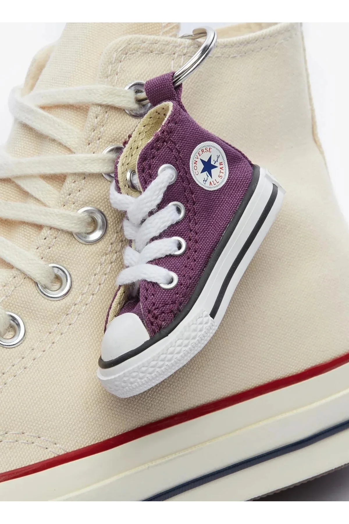 جلیقه کلید جاکلیدی استاندارد بنفش اورجینال Converse