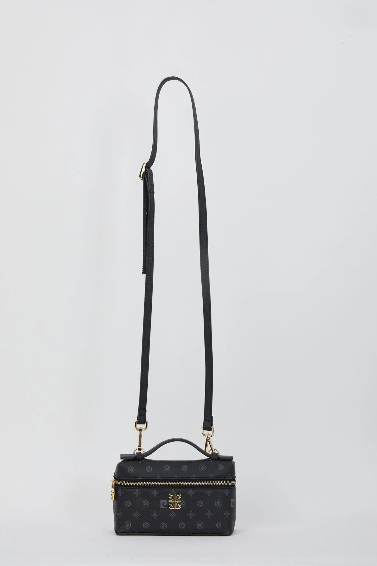 کیف شانه ای زنانه مشکی 05PO24Y1835 Pierre Cardin