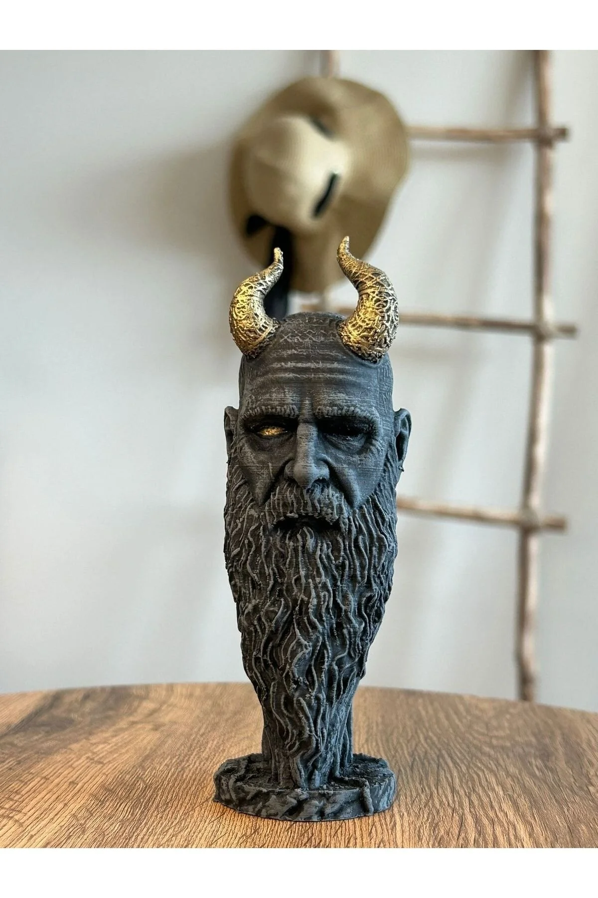 فیگور GOD OF WAR KRATOS اندازه 15 سانتی متر اصل TURUNCUHANE