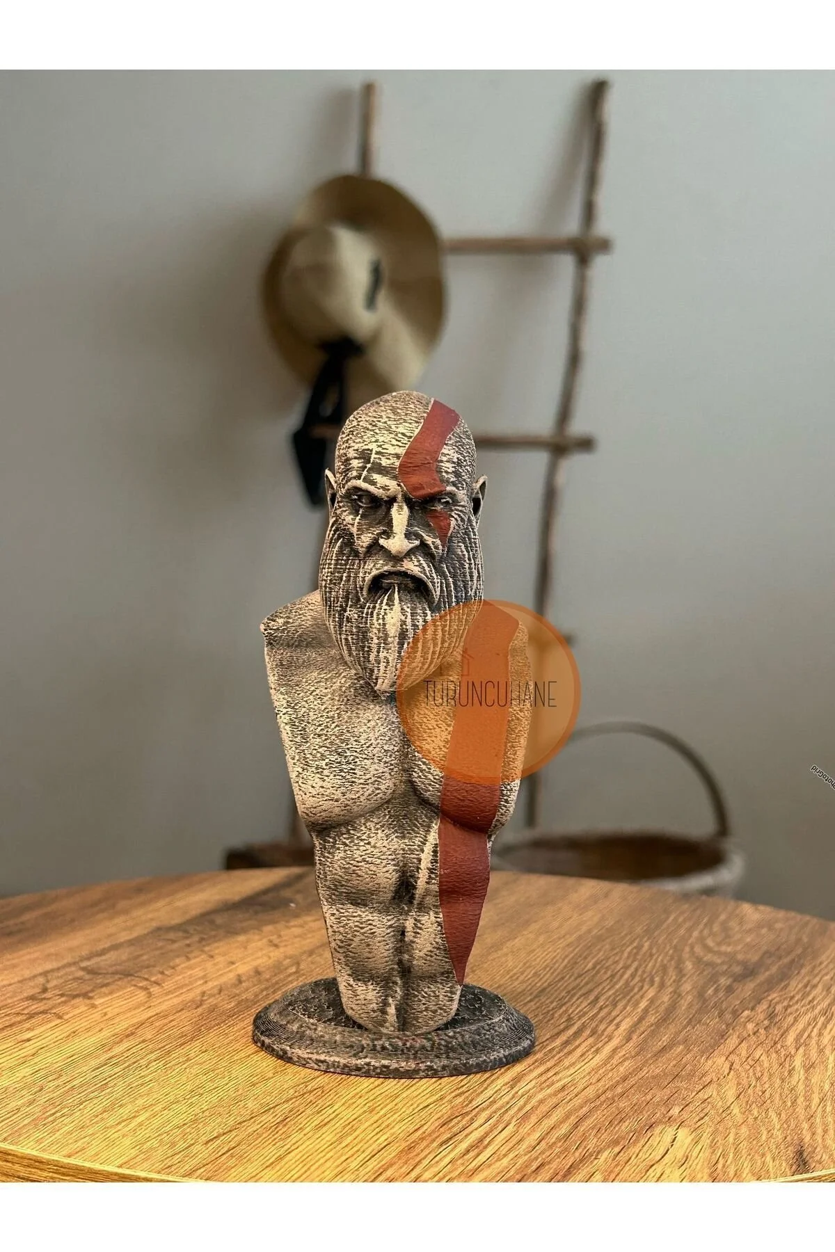 فیگور KRATOS GOD OF WAR اندازه 15 سانتی متر اصل TURUNCUHANE
