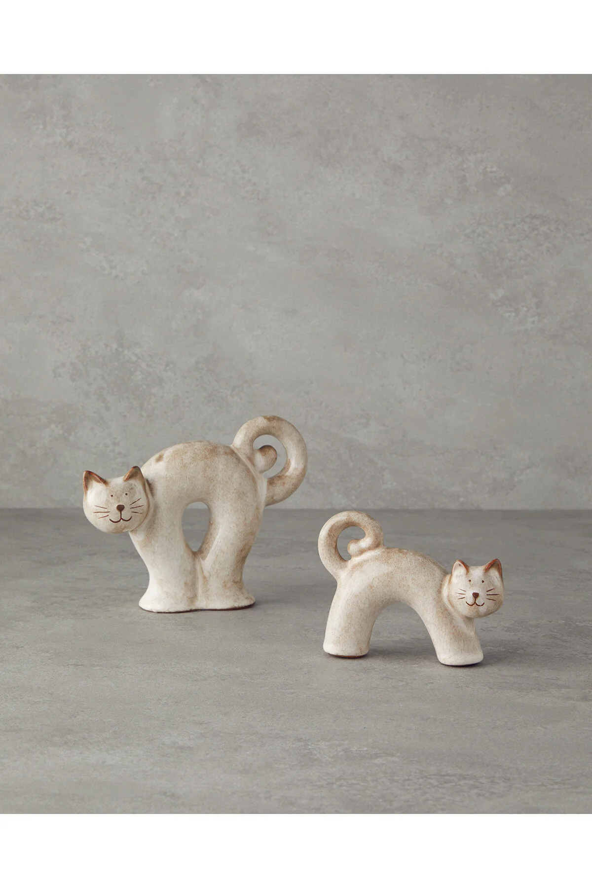 اشیاء دکوراتیو و مجسمه CATS DOLOMITE TRINKET CREAM 16 5 سانتی متر English Home
