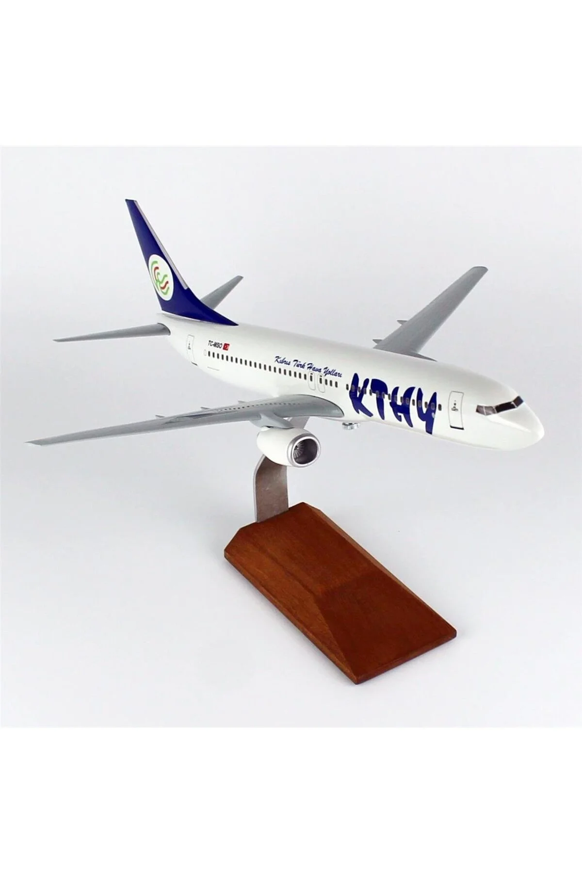 ماکت مقیاس 1 100 قبرس KTHY B737 800 هواپیمای مسافربری آماده برای نمایش مدل ایستاده چوبی Hobbytime