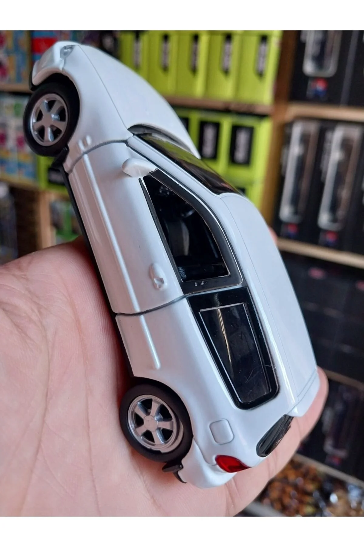 مدل خودرو HONDA CIVIC LEGENDARY CASE DIECAST METAL COLLECTION ORIGINAL PULLBACK CAR DOOR WHITE OPENABLE از ترکیه OYUNCAKSAHİLİ