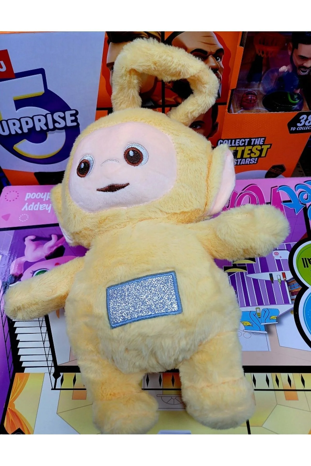 اسباب بازی های پشمی TELETABI LAA مخمل دار TELETUBBIES LA ANTENNA دارای آنتن سیم زرد 44.5 سانتی متری OYUNCAKSAHİLİ
