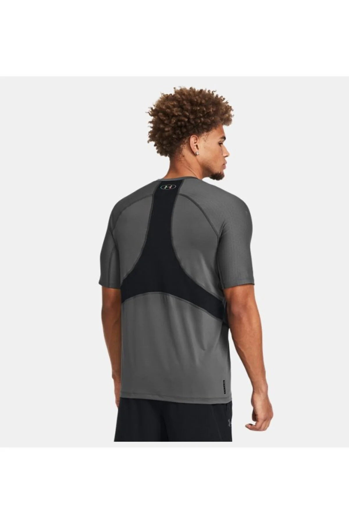 تی شرت ورزشی مشکی مردانه UA RUSH ™ 2.0 آستین کوتاه 025 Under Armour