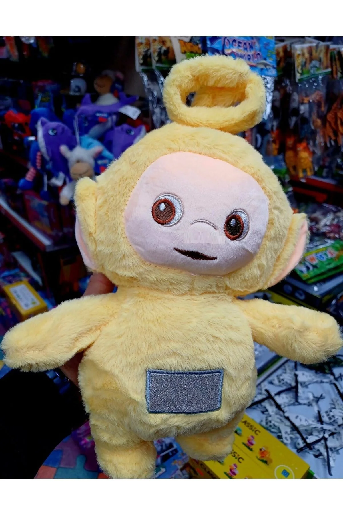 اسباب بازی های پشمی TELETABI LAA مخمل دار TELETUBBIES LA ANTENNA دارای آنتن سیم زرد 44.5 سانتی متری OYUNCAKSAHİLİ