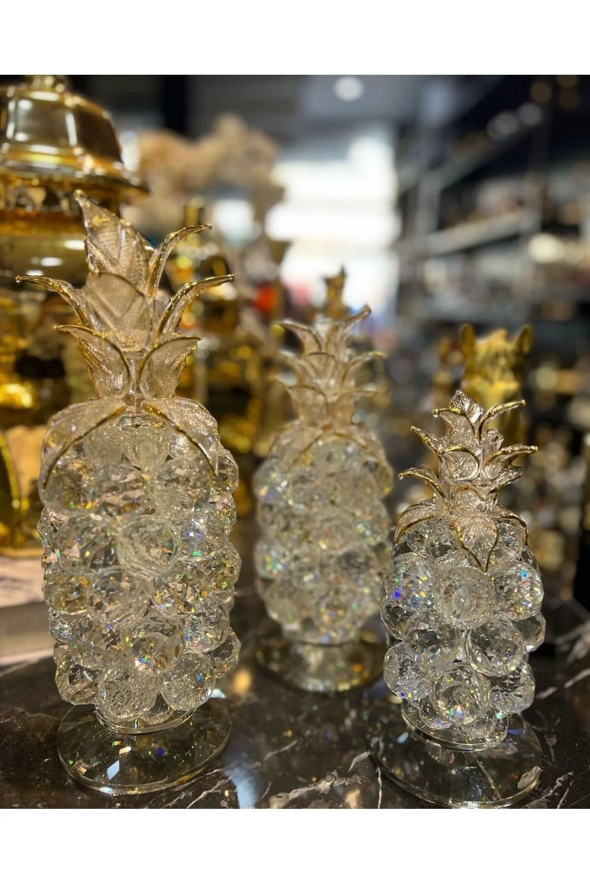 اشیاء دکوراتیو و مجسمه 3 قطعه رنگ نقره ای آناناس پسر بزرگ Kristal