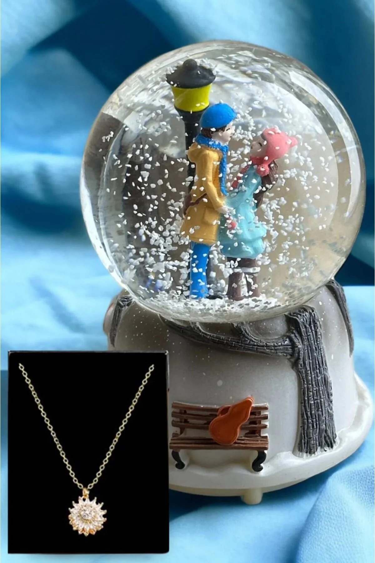 گوی برفی هدیه برای LOVER STREET LAMP SNOW GLOBE و گردنبند خورشیدی زیرکون دوار از ترکیه rk tasarım