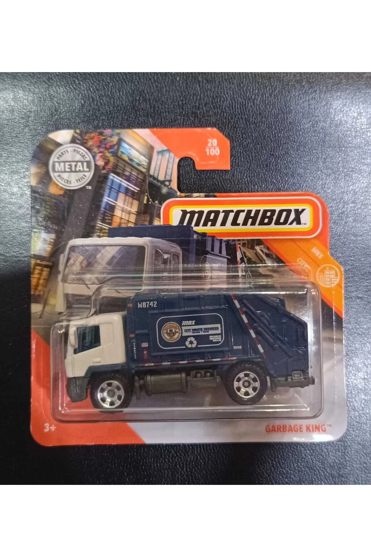 ماشین اسباب بازی پادشاه زباله اورجینال Matchbox