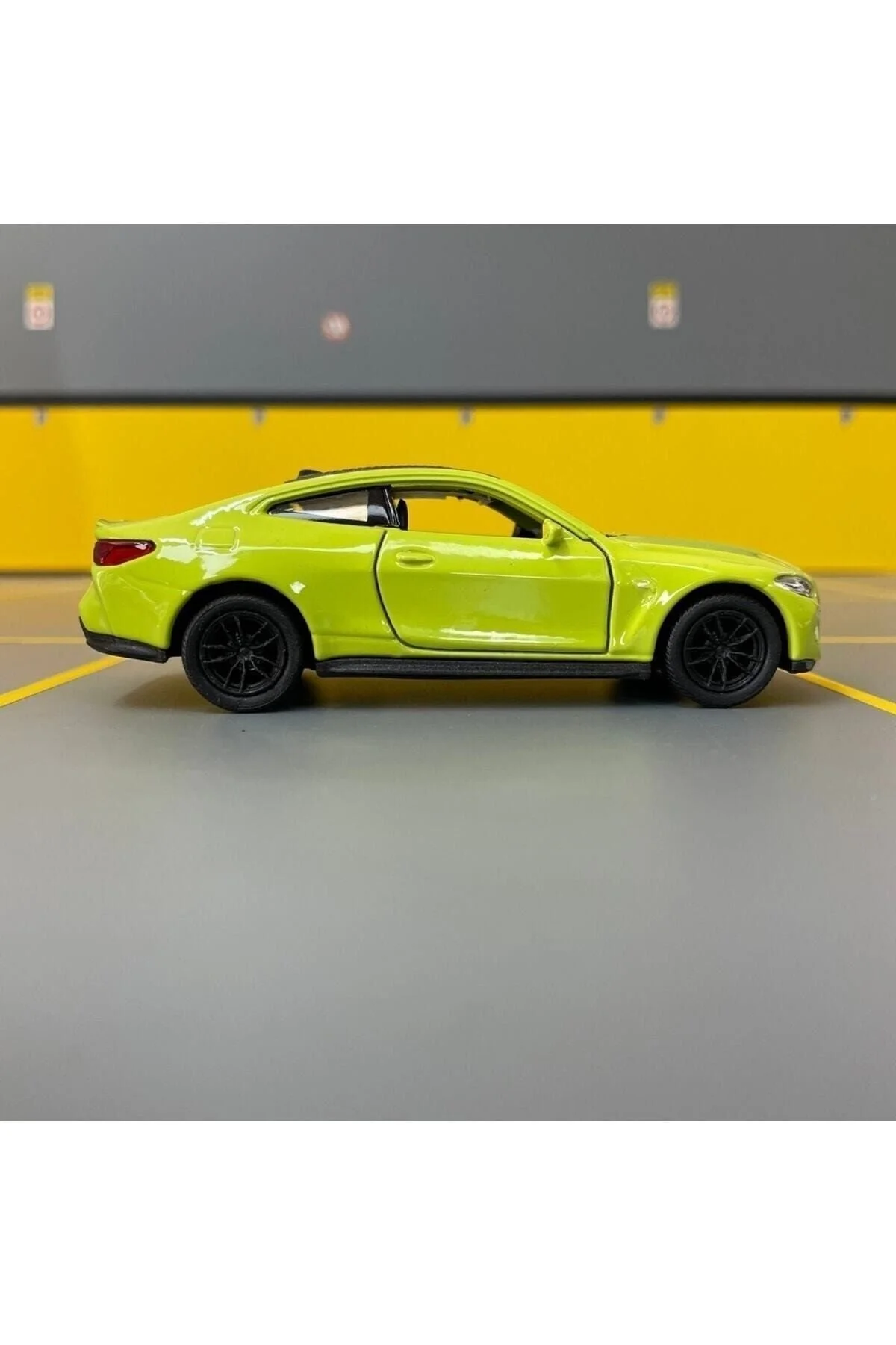 مدل خودرو BMW M4 1 36 SCALE DIECAST METAL MODEL CAR TOY اورجینال Genel Markalar