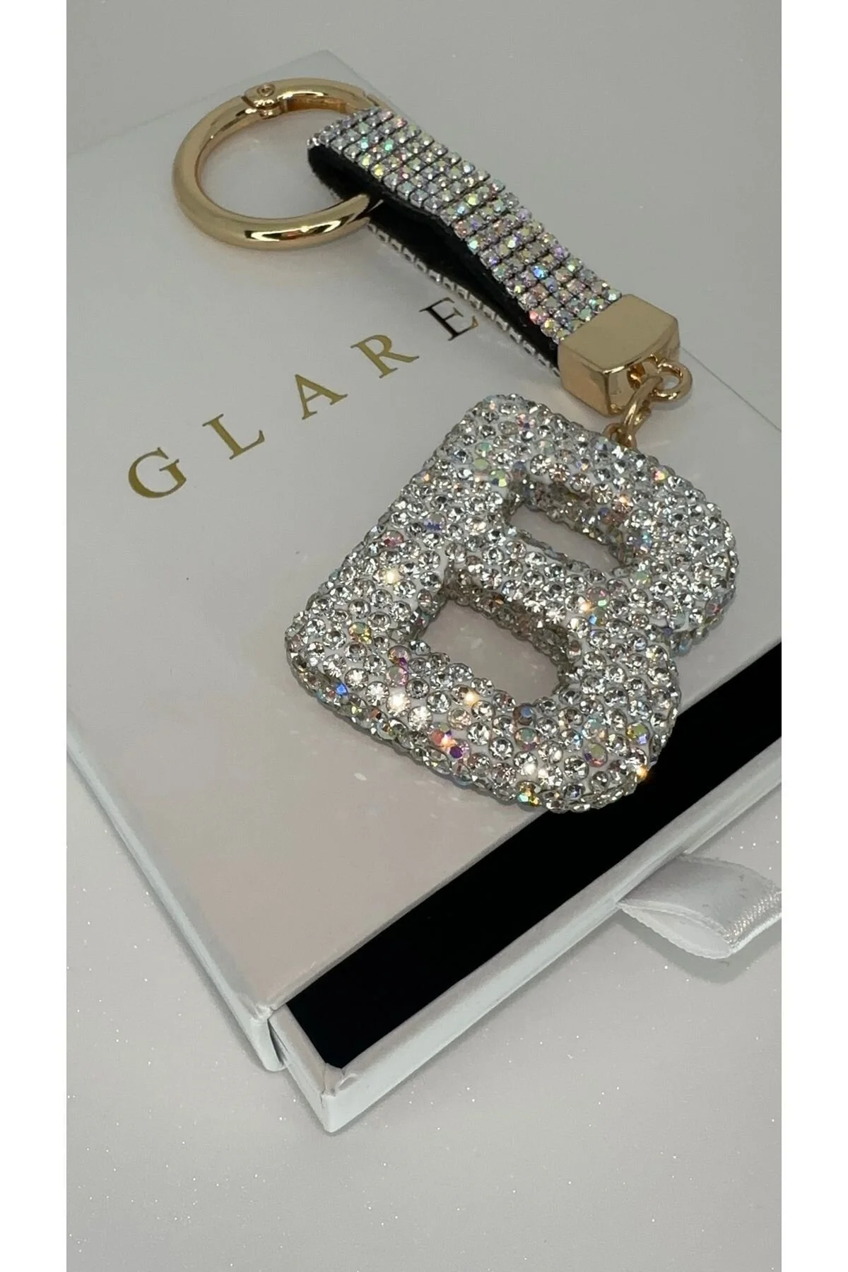 جلیقه کلید جاکلیدی حرف B لوکس نقره ای سنگ زیرکون GLARE JEWELRY