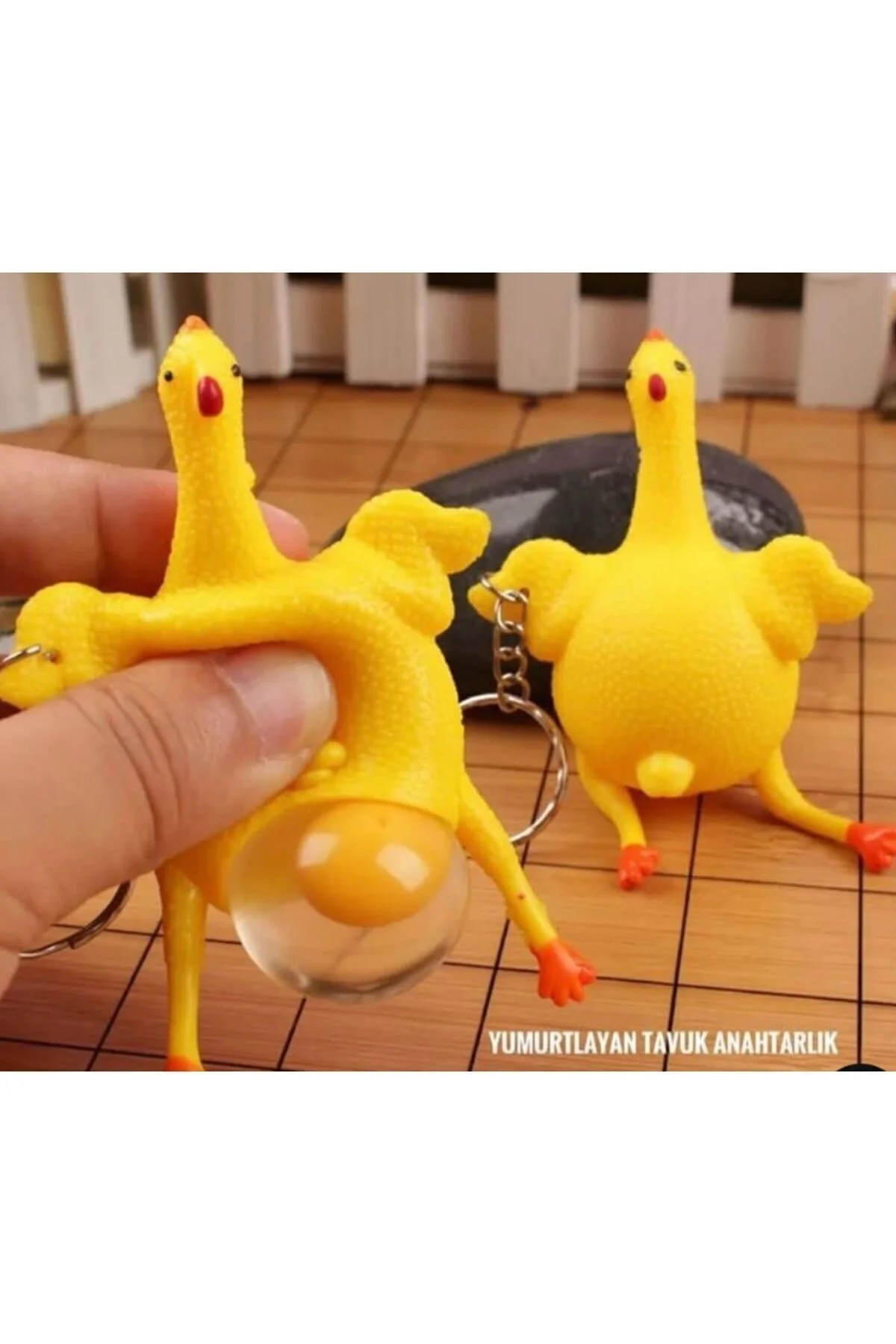 جلیقه کلید 4 عدد جاکلیدی مرغ تخمگذار Squishy