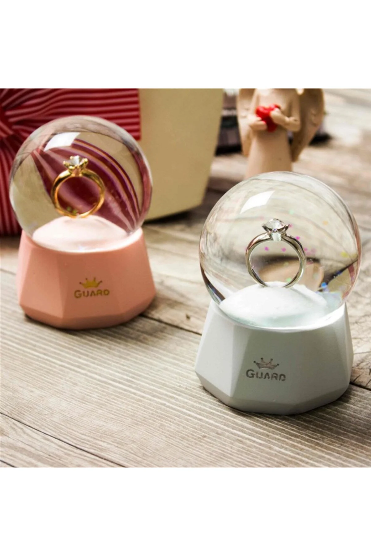 گوی برفی انگشتر با اندازه کوچک SNOW GLOBE هدیه برای حلقه عاشق LOVER GIFT GLASS گلوب از ترکیه Saltos