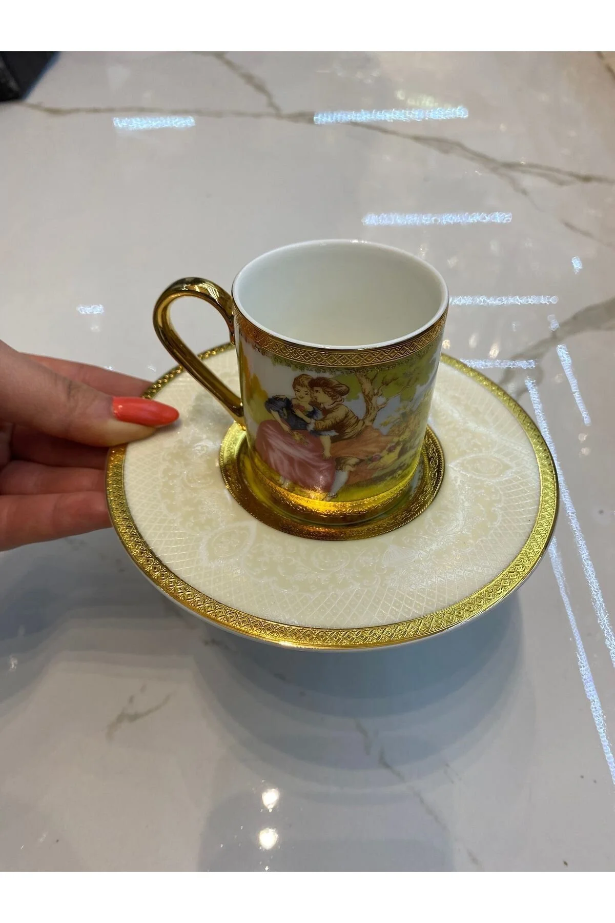 فنجان قهوه تیم جام چینی برای 6 نفر ester