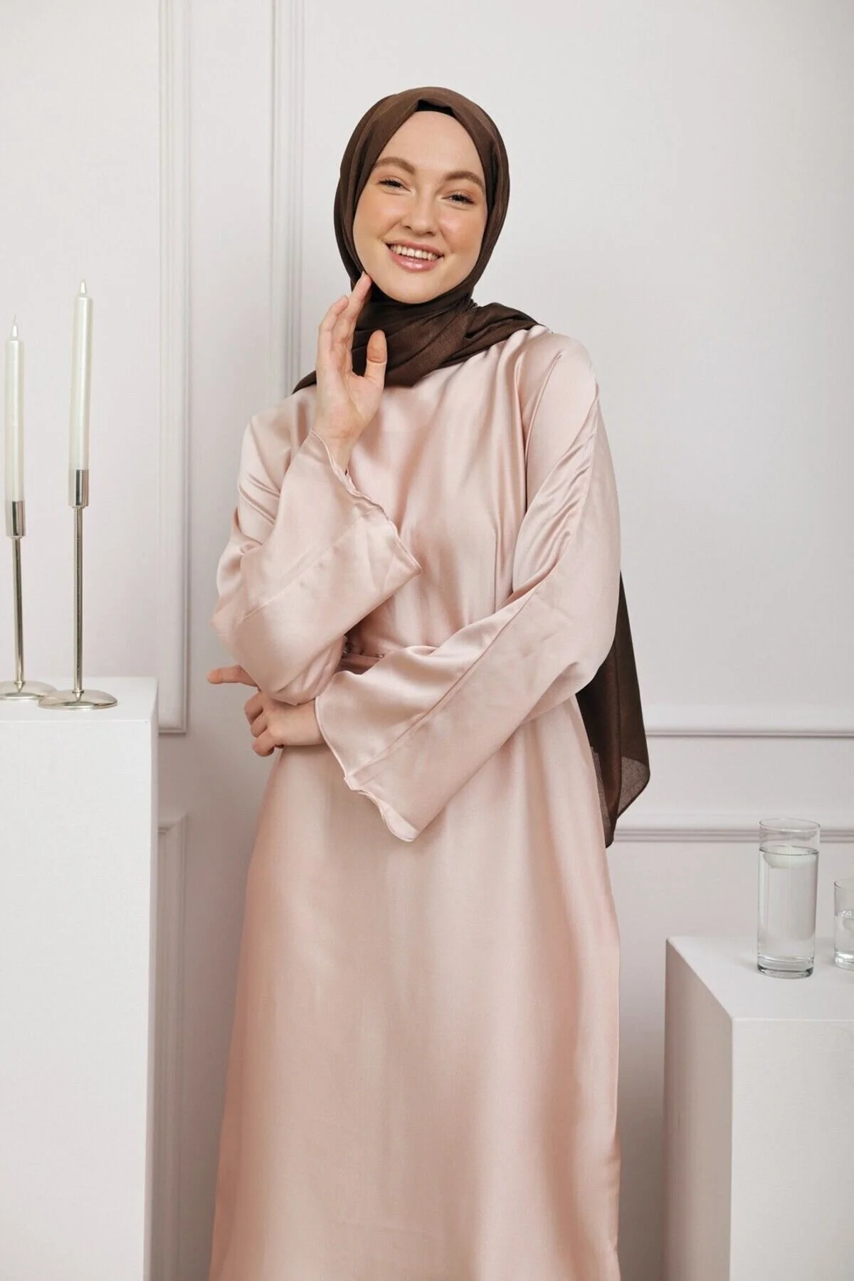 شال قهوه ای سری مونوگرام ساده Modakaşmir