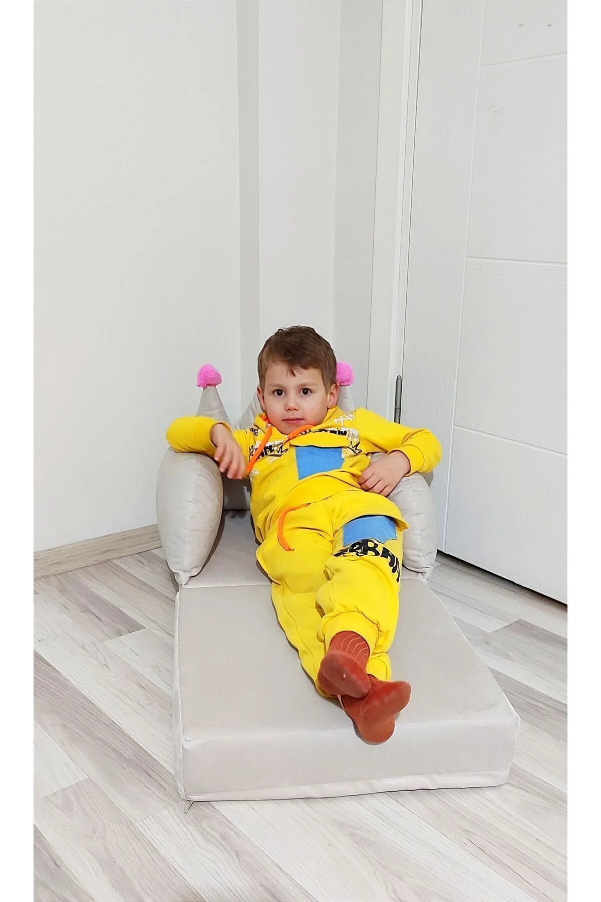 اسباب بازی های پشمی صندلی کودک بژ پر تایلندی NBT nisa baby tasarım