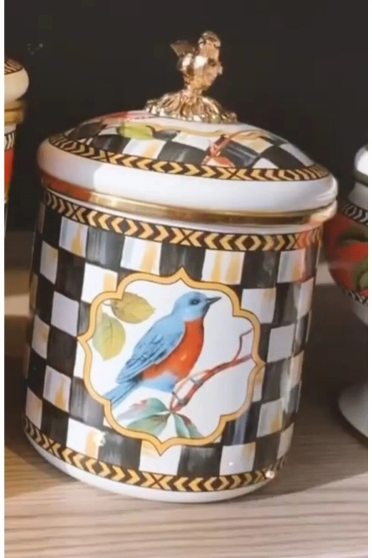 جعبه ذخیره‌سازی JAR SET ENAMEL CHECKERS PATTERN NEW 12 سانتی متر Miss Betty
