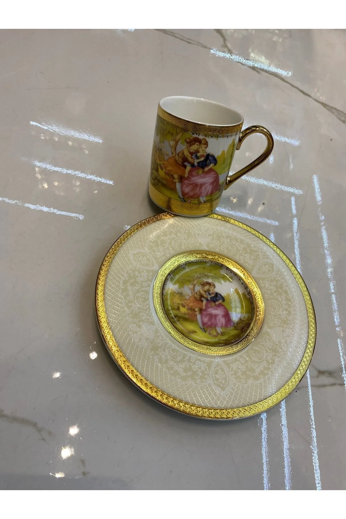 فنجان قهوه تیم جام چینی برای 6 نفر ester