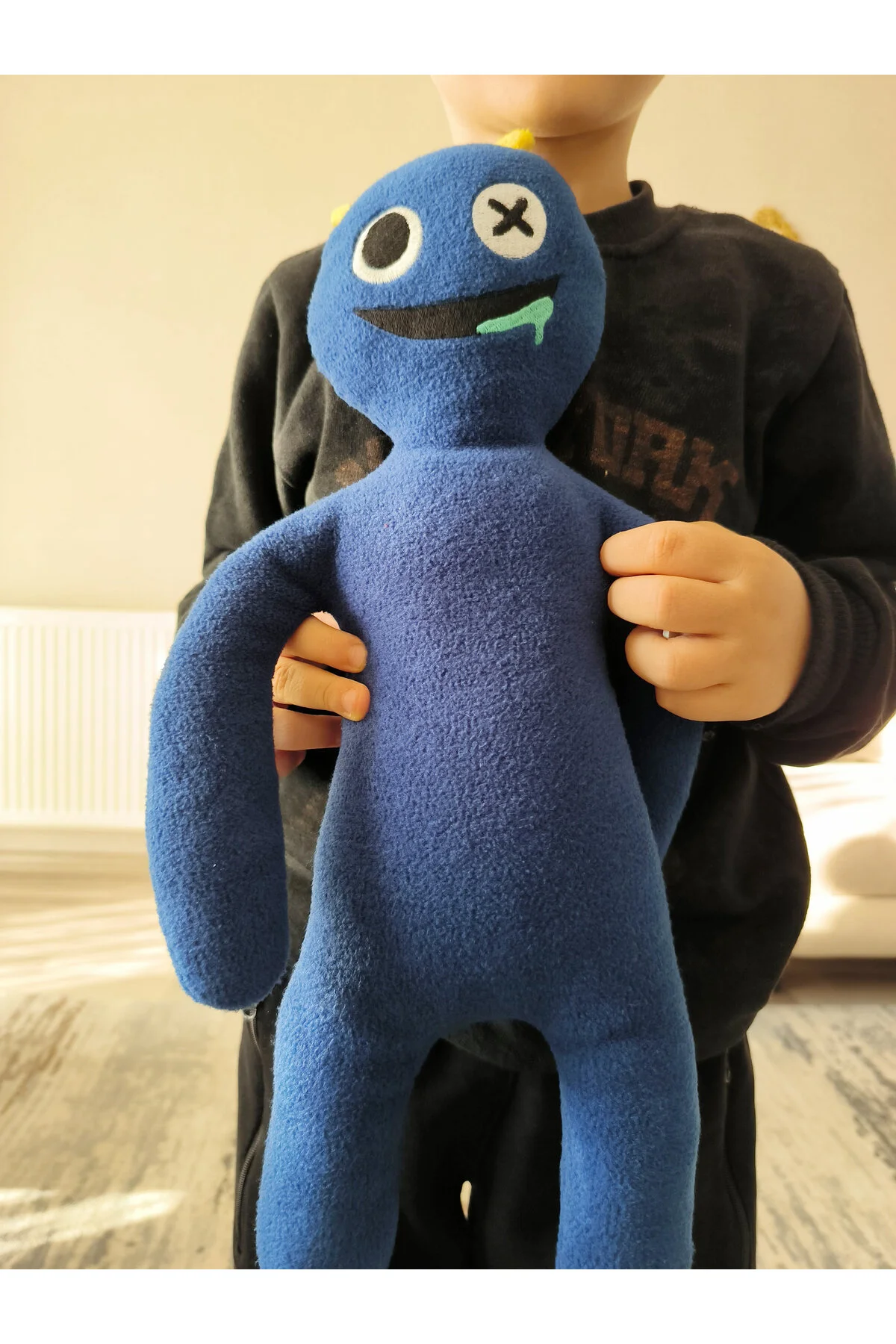 اسباب بازی های پشمی RAINBOW FRIENDS BLUE CROWN MONSTER TOY مخمل دار رنگ آبی Pufline