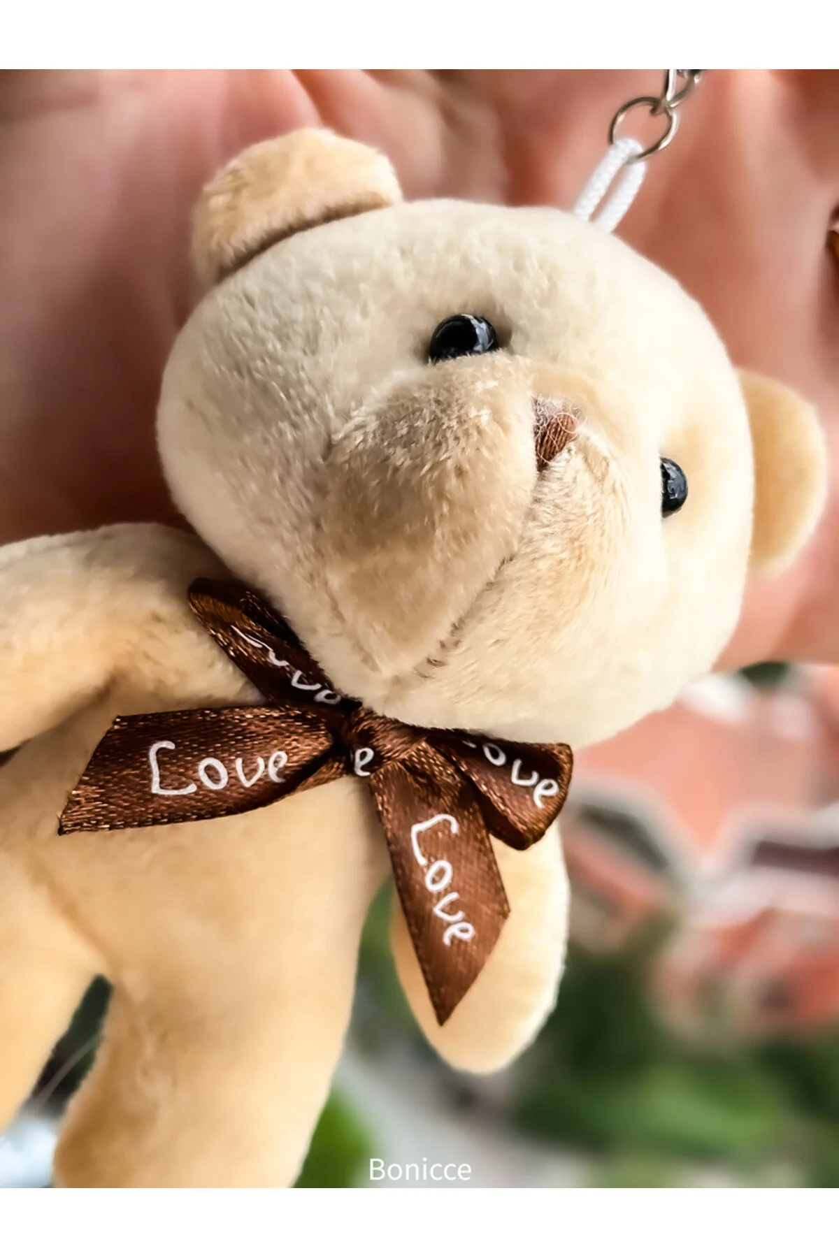 جلیقه کلید جاکلیدی کرم رنگ مخمل دار برند 'I LOVE YOU' با خرس عروسکی Bonicce