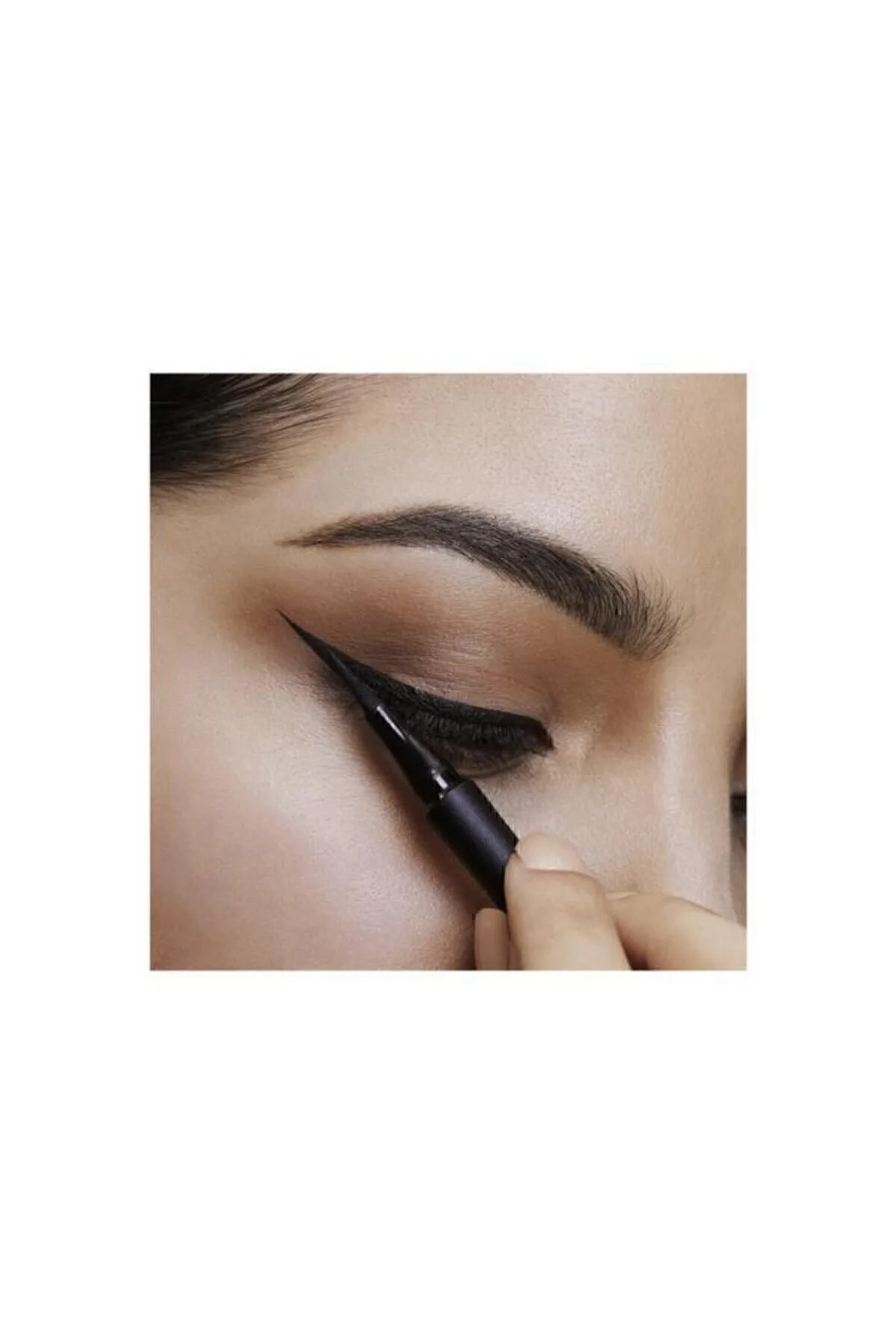 ست آرایشی FALSIES ریمل سورئال و HYPER دقیق در تمام طول روز خط چشم 701 مات اونیکس سیاه Maybelline New York