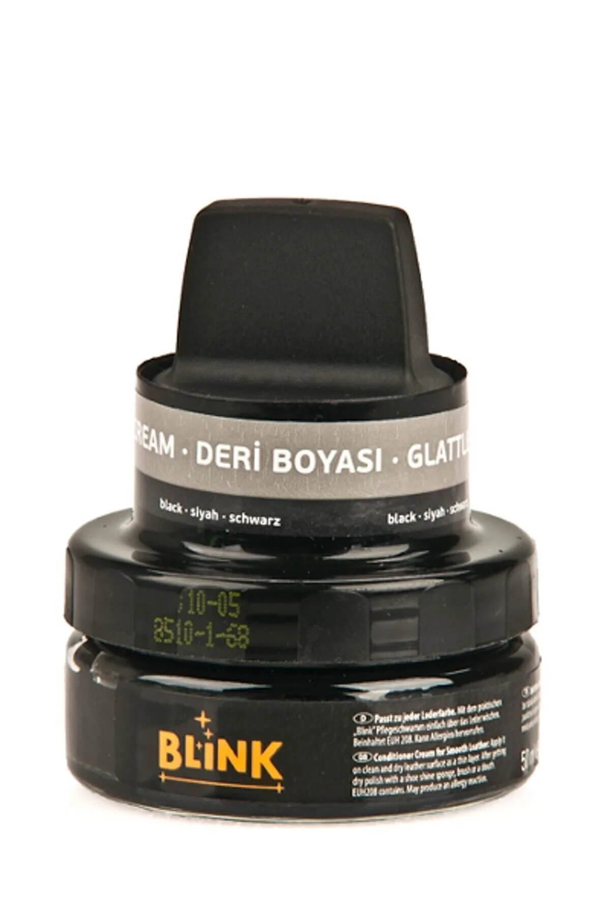 مراقبت کفش مشکی و رنگ چرمی سیاه چشمک می زند Blink