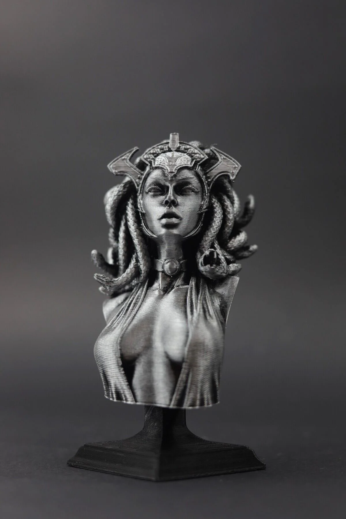 فیگور Medusa اندازه 17 سانتی متر اصل domini