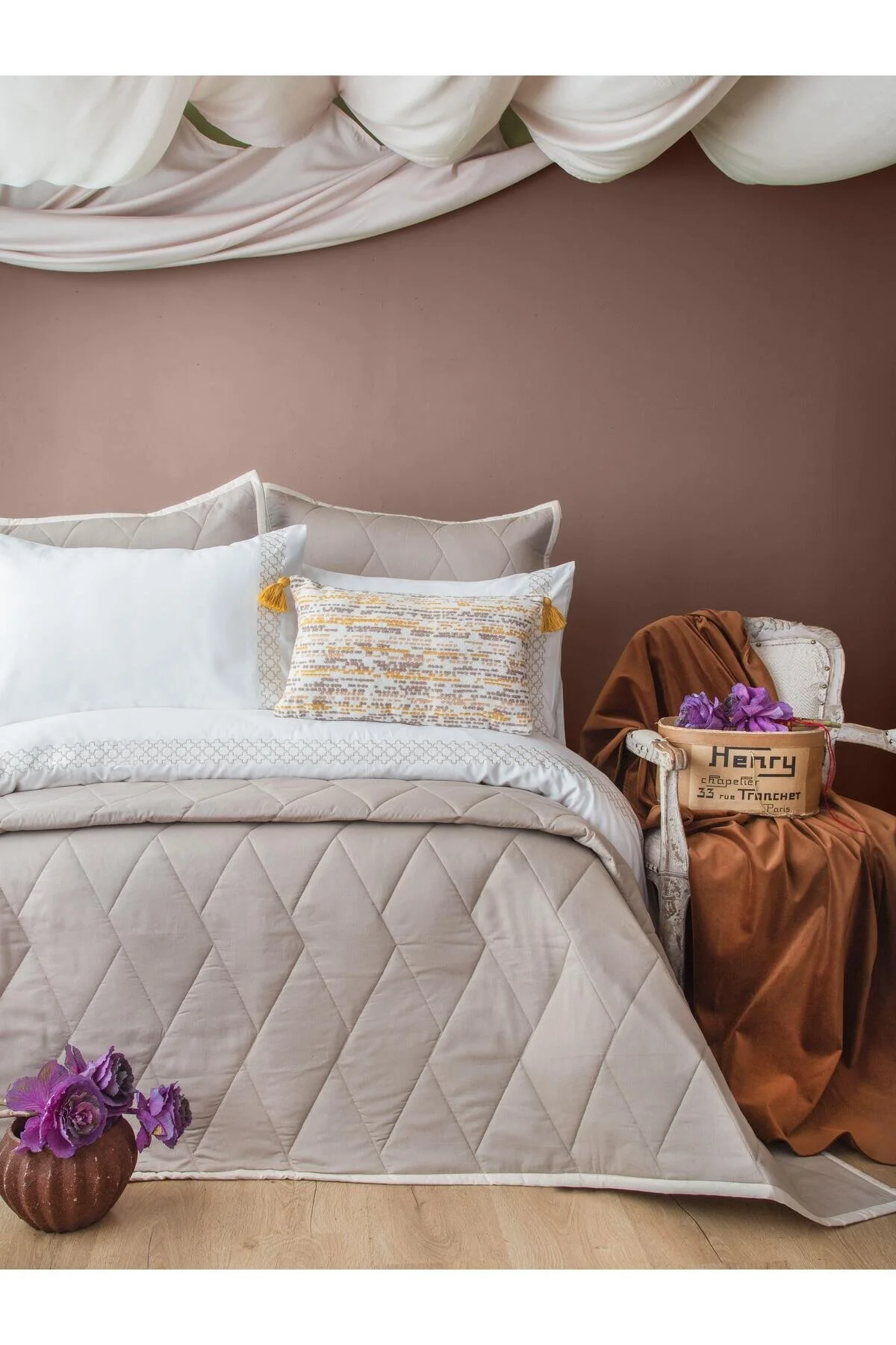 کاور لحاف دو نفره نود سرویس روتختی تختخواب مجموعه سوسک بژ  Apricitas HOME