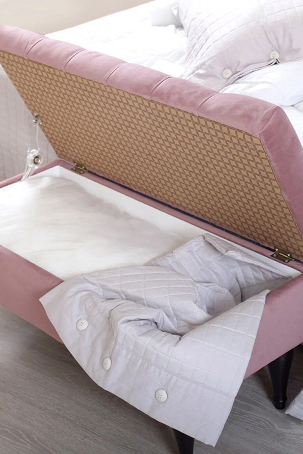پاف و نیمکت پف مایه یاس اورجینال Lorence Home
