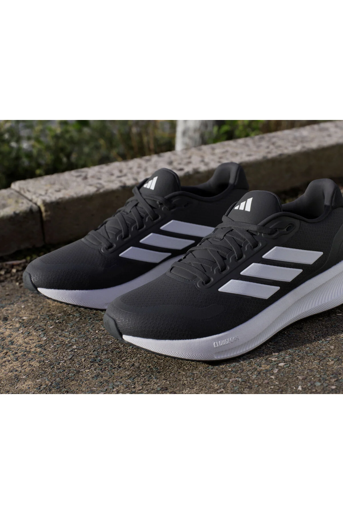 کفش زنانه Runfalcon 5 W رانینگ سیاه آدیداس adidas