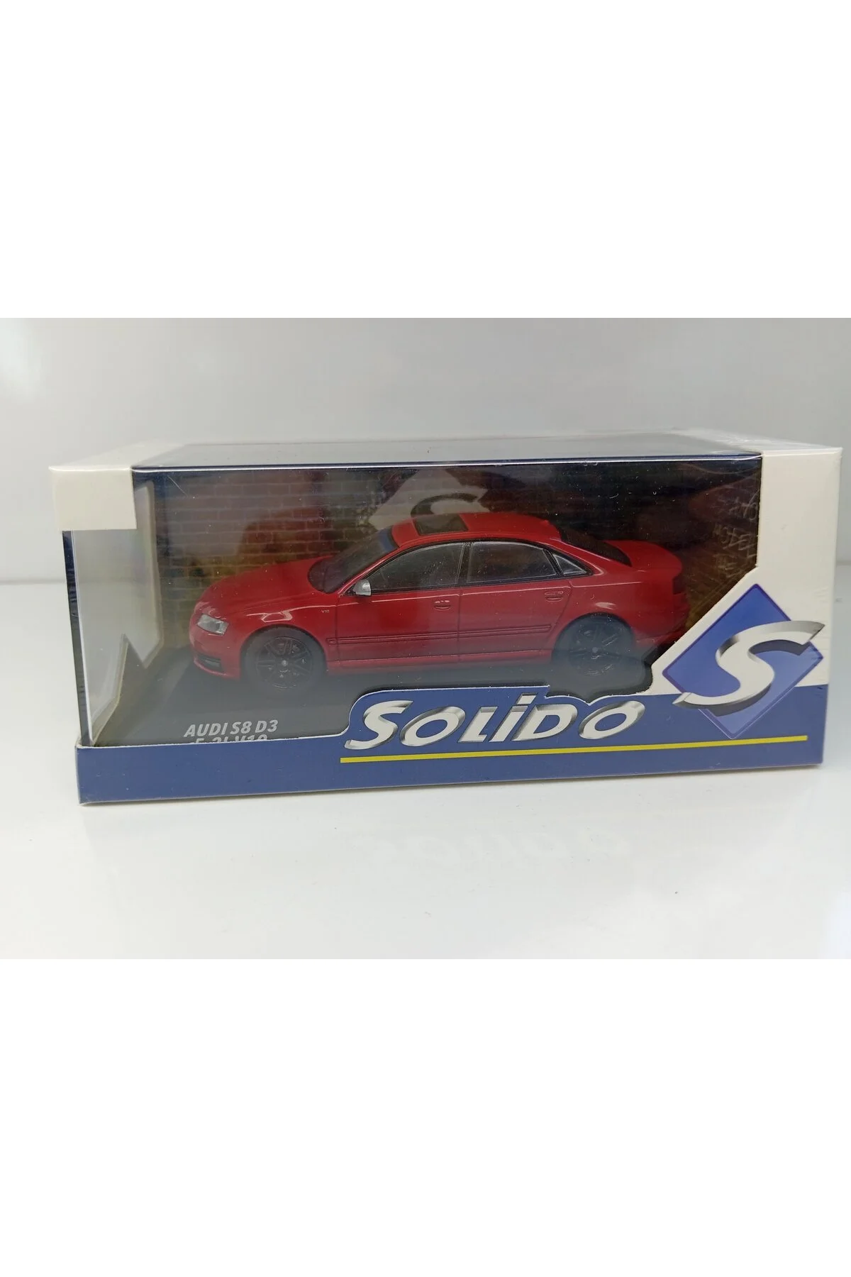 مدل خودرو 1:43 AUDI S8 D3 اورجینال Solido