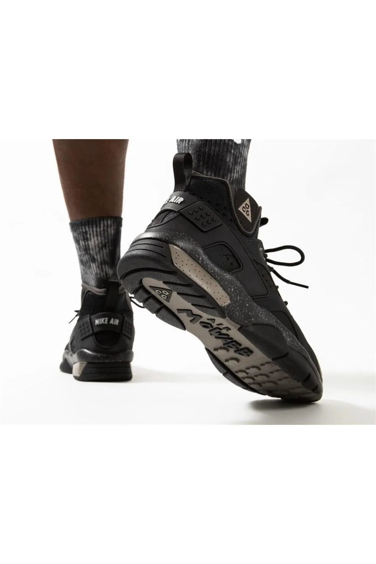 اسنیکر مردانه کفش سیاه ACG AIR MOWABB DM0840 001 نایک Nike