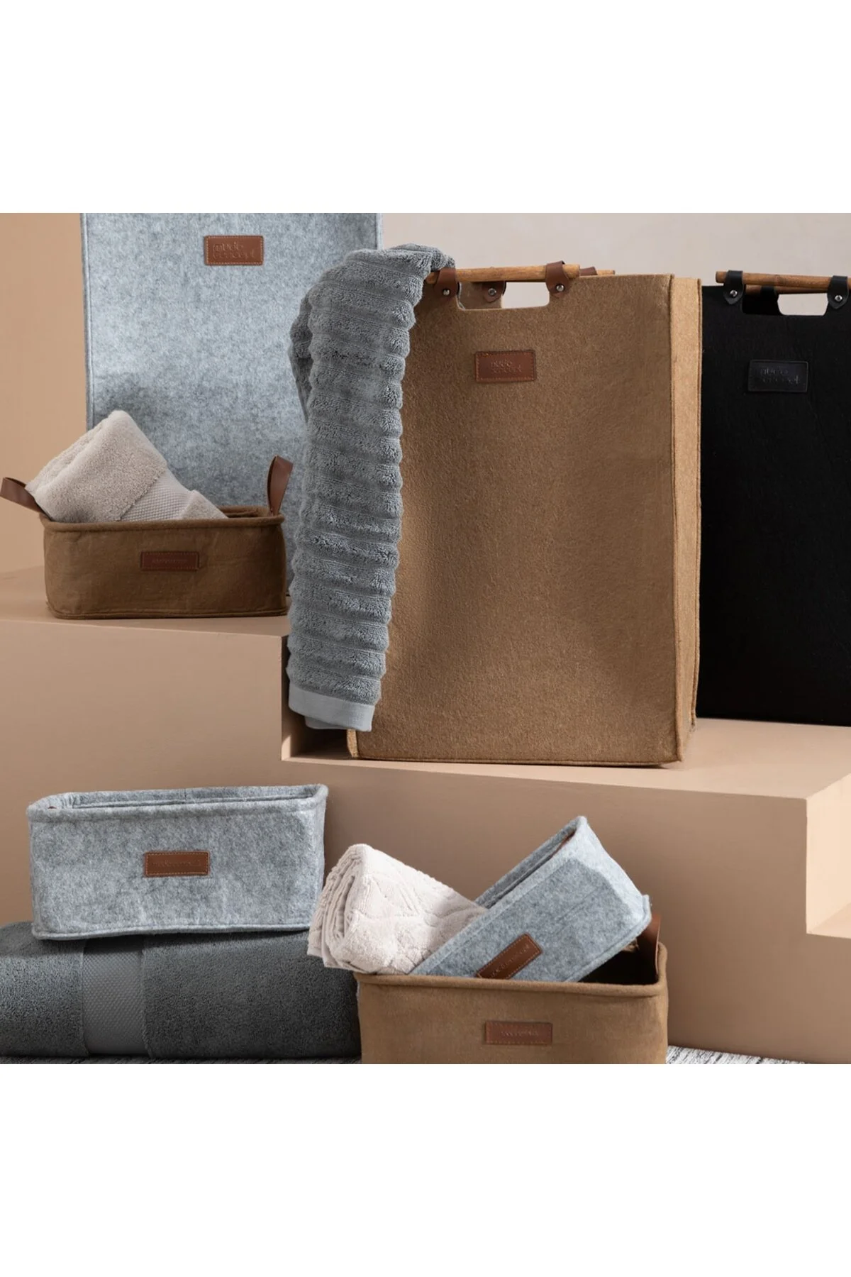 سبد رخت چند رنگ Dodie Felt Laundry Basket Dark بژ 295X375X525 Mudo Concept