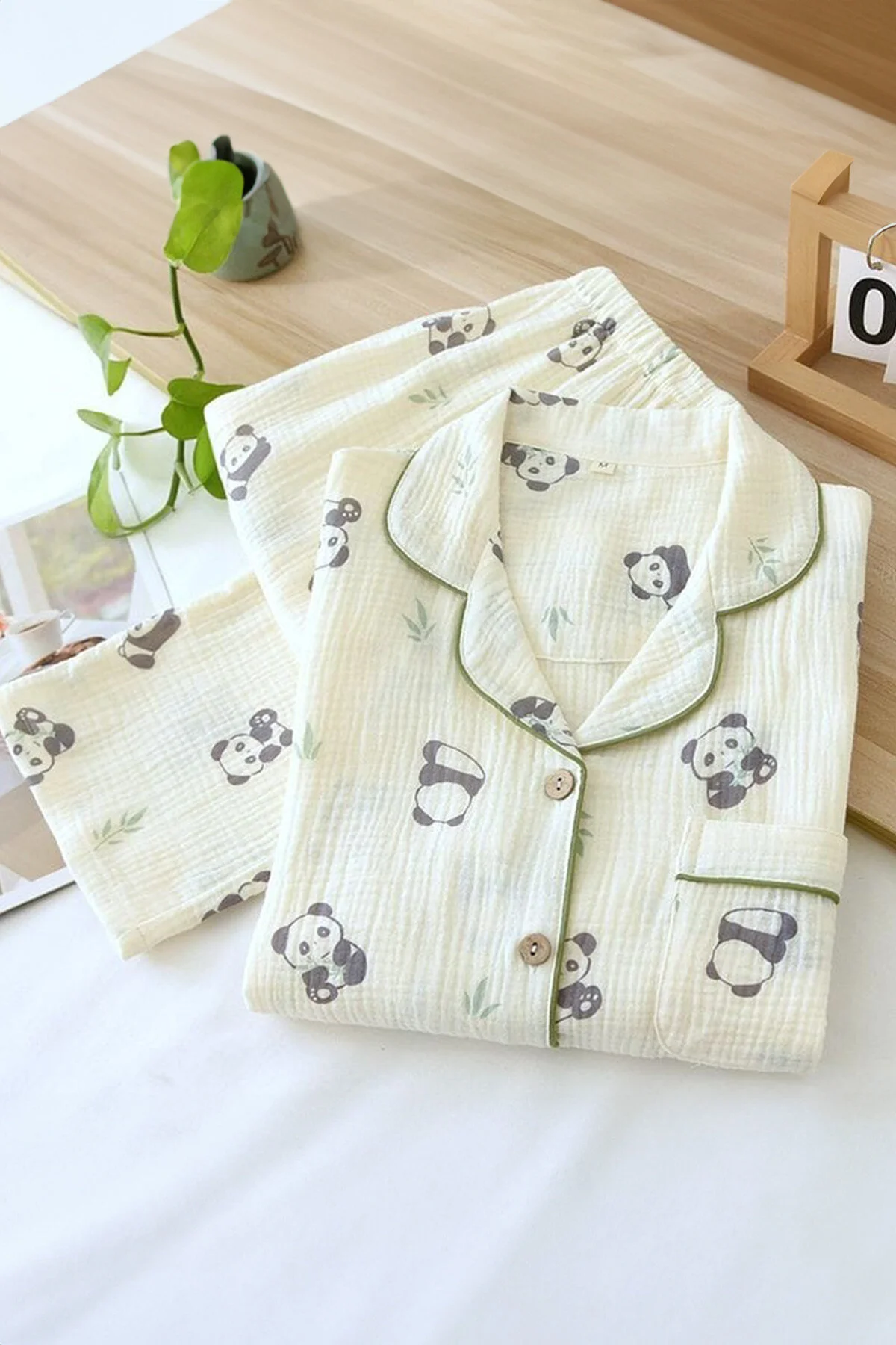 ست پیژامه سفید زنانه روکش Beatiful Panda 2 بافتنی لباس خواب مخصوص پارچه  PEMBİŞ HOMEWEAR