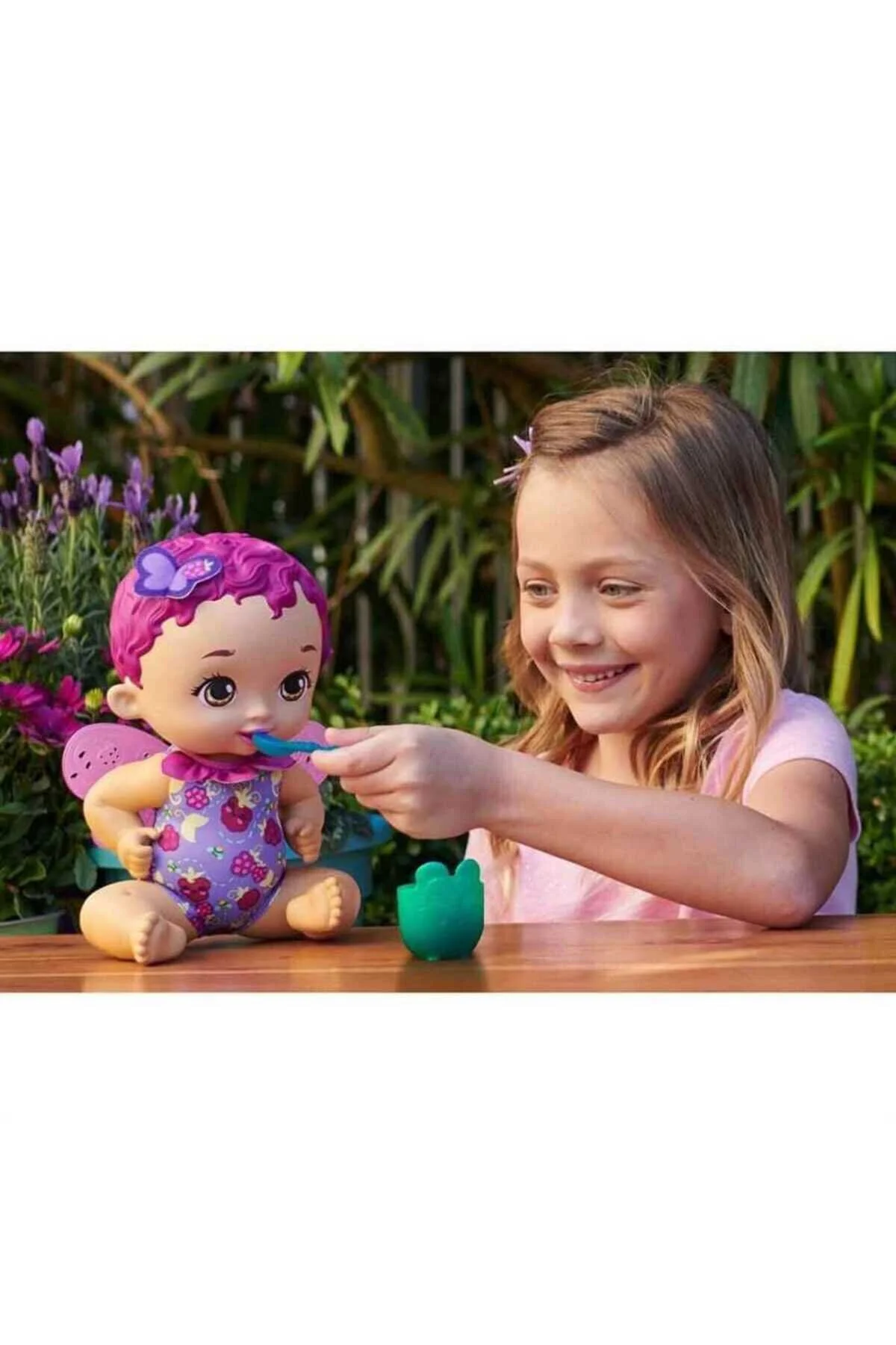 عروسک های پلاستیکی کودک من پروانه وقت ناهار خوری موهای بنفش Mattel