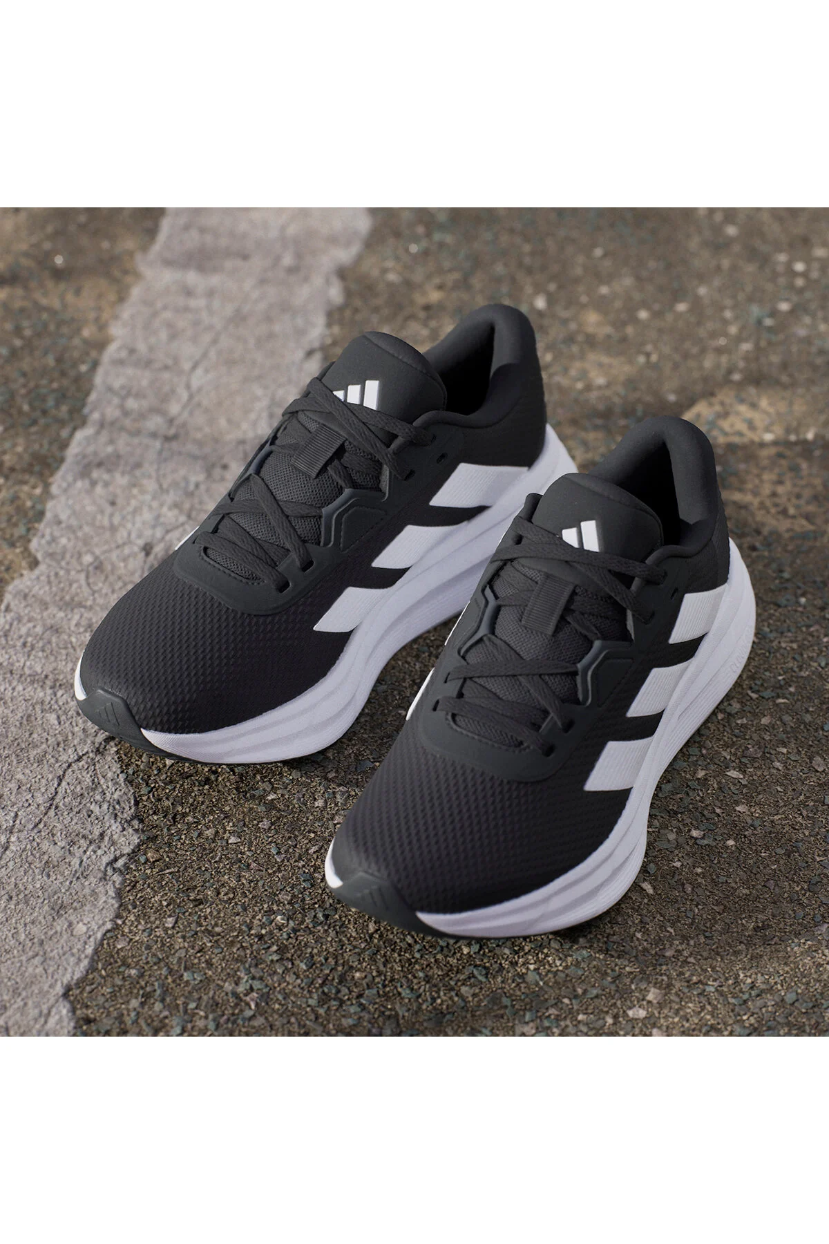 کفش زنانه Galaxy 7 W سیاه رانینگ آدیداس adidas