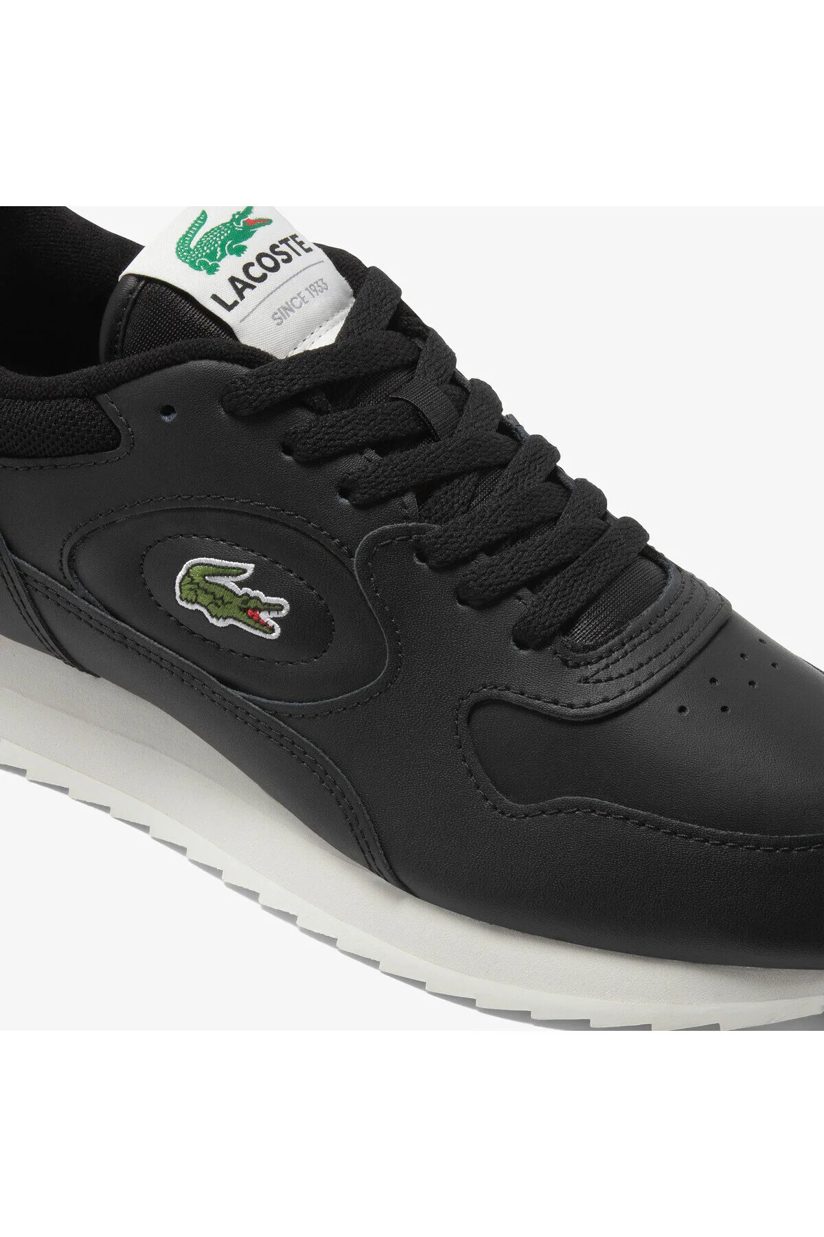 کفش مردانه ورزشی مشکی Linetrack لاکوست Lacoste