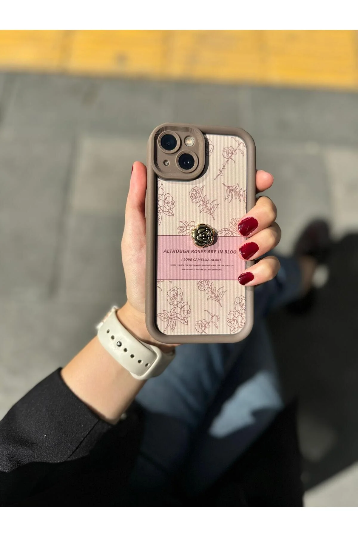کاور و قاب فنومن لوکس مدل PINTEREST سازگار با آیفون 15 DOESCASE