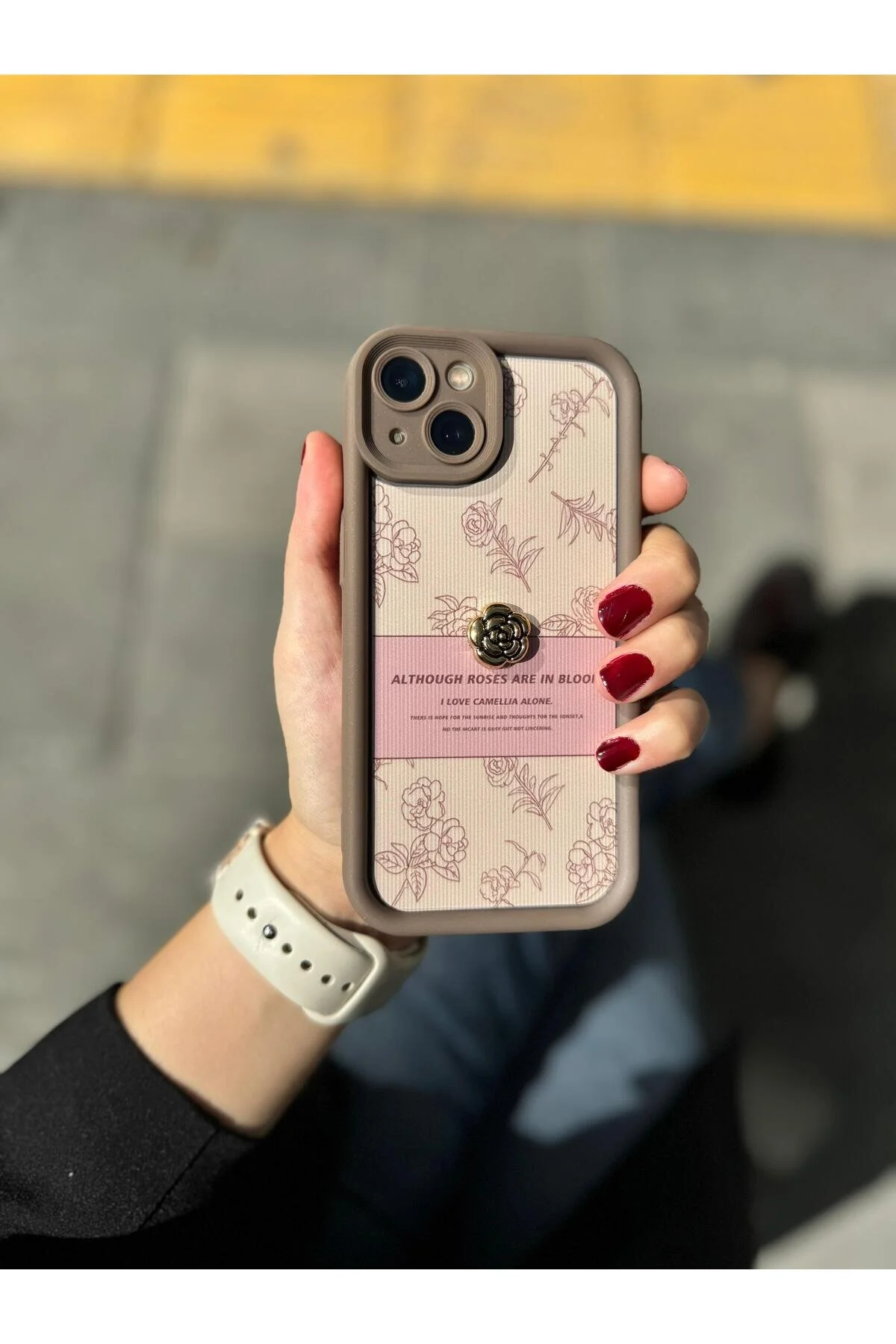 کاور و قاب فنومن لوکس مدل PINTEREST سازگار با آیفون 15 DOESCASE